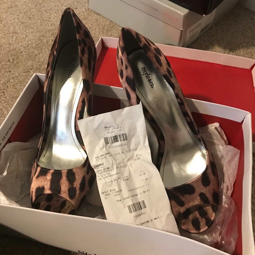 Leopard heels